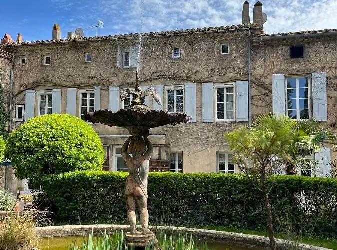 Maison Riquet 3* 卡斯泰尔诺达里